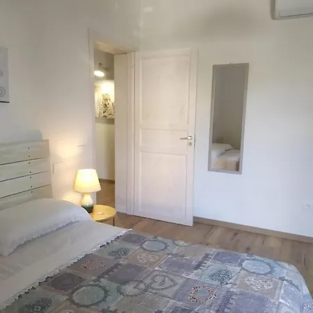 La Casa Di Primo Couette-café Montecosaro (Marche)