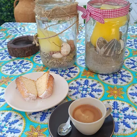 La Casa Di Primo Montecosaro (Marche)