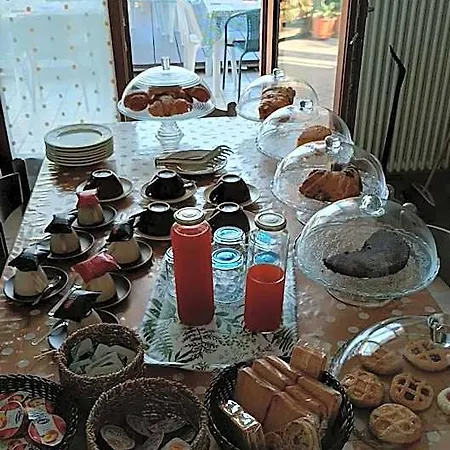 La Casa Di Primo 住宿加早餐酒店 Montecosaro (Marche)